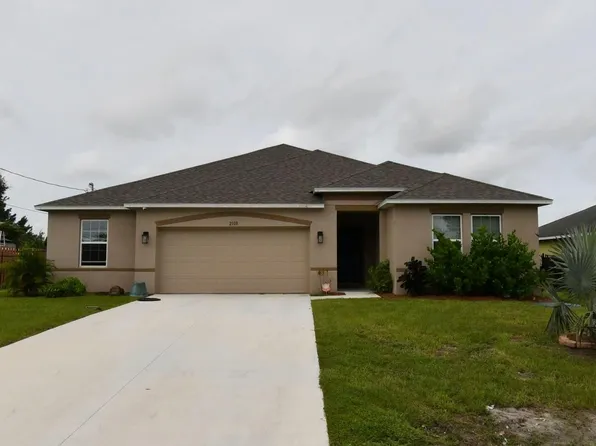 2108 SW Monterrey Lane, Port St Lucie, FL 34953