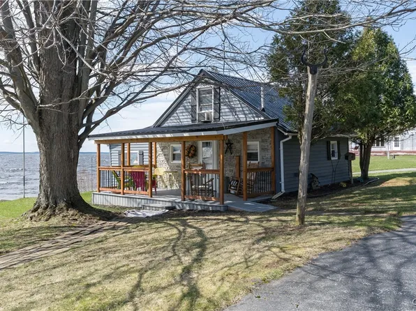 10548 Road 1037, Dexter, NY 13634