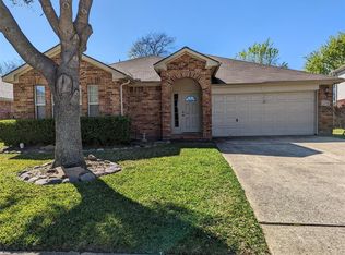 2204 Land St, Pearland, TX 77584