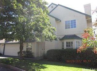 3808 Olivebranch Ln, Carmichael, CA
