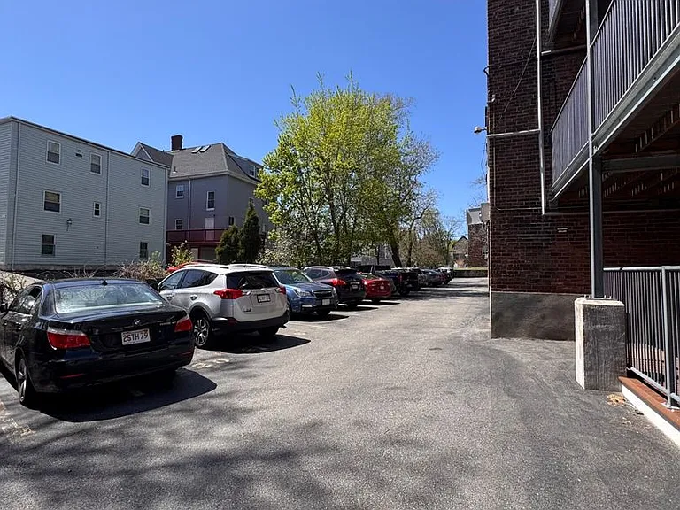 6 Radcliffe Rd #2 — Photo 11