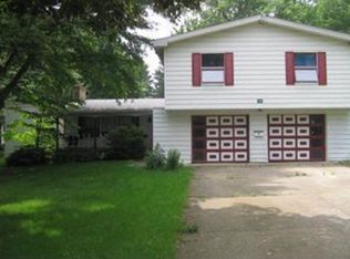 200 Fairview Ave, Doylestown, OH 44230