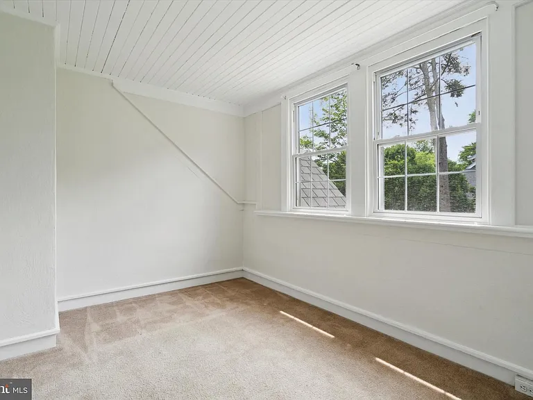 100 Vista Rd — Photo 20