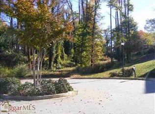 18 Hunley Ln, Greenville, SC 29605