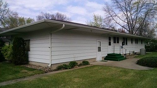 2nd image of 2916 8th St N