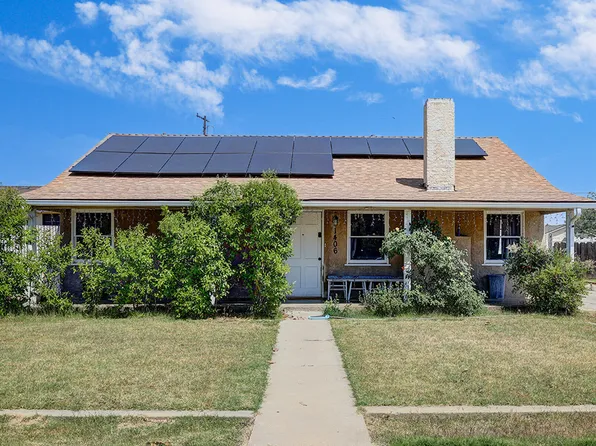 1406 De Witt Avenue, Sanger, CA 93657