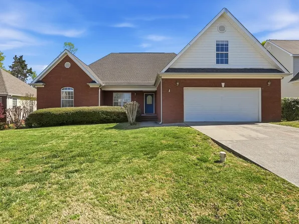 1505 Manassas Dr, Hixson, TN 37343