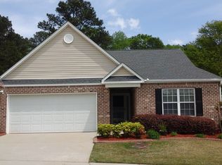 952 Village View Cir, Loganville, GA