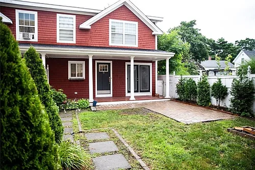 11 Nobert St #B Photo 1 11 Nobert St #B Photo 1
