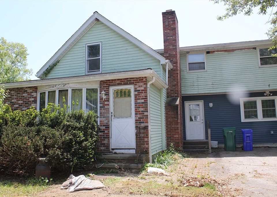 1st image of 39 Division St