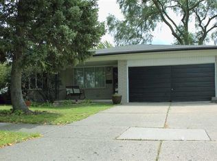 11752 Seneca Dr, Warren, MI