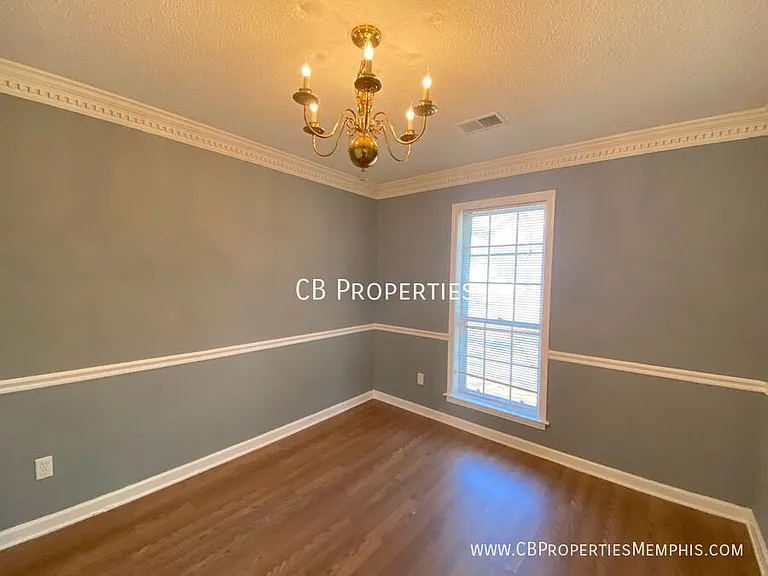 8115 Kerry Dr — Photo 7