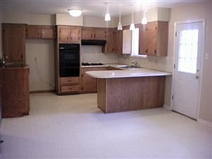 4th image of 116 Evelyn St