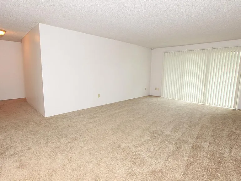 Summerhill Apartments — Photo 31