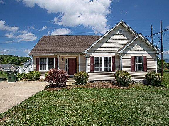 4th image of 29 Willard Ct