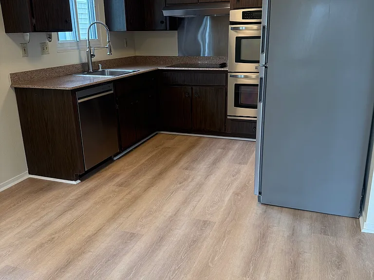 447 Verducci Ct — Photo 8
