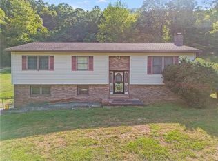 218 Gwynn Rd, Jefferson, PA 15344