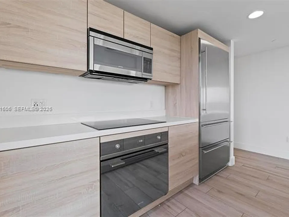 16385 Biscayne Boulevard Cu #521