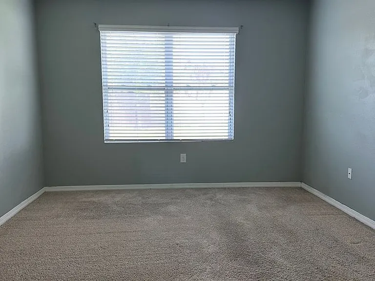 1519 Diamond Loop Dr — Photo 12