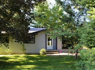 511 E C St, Deer Park, WA 99006