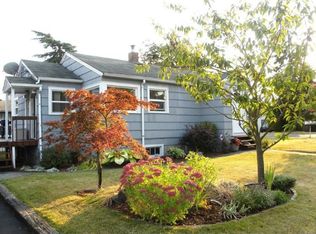 16202 11th Ave SW, Seattle, WA 98166