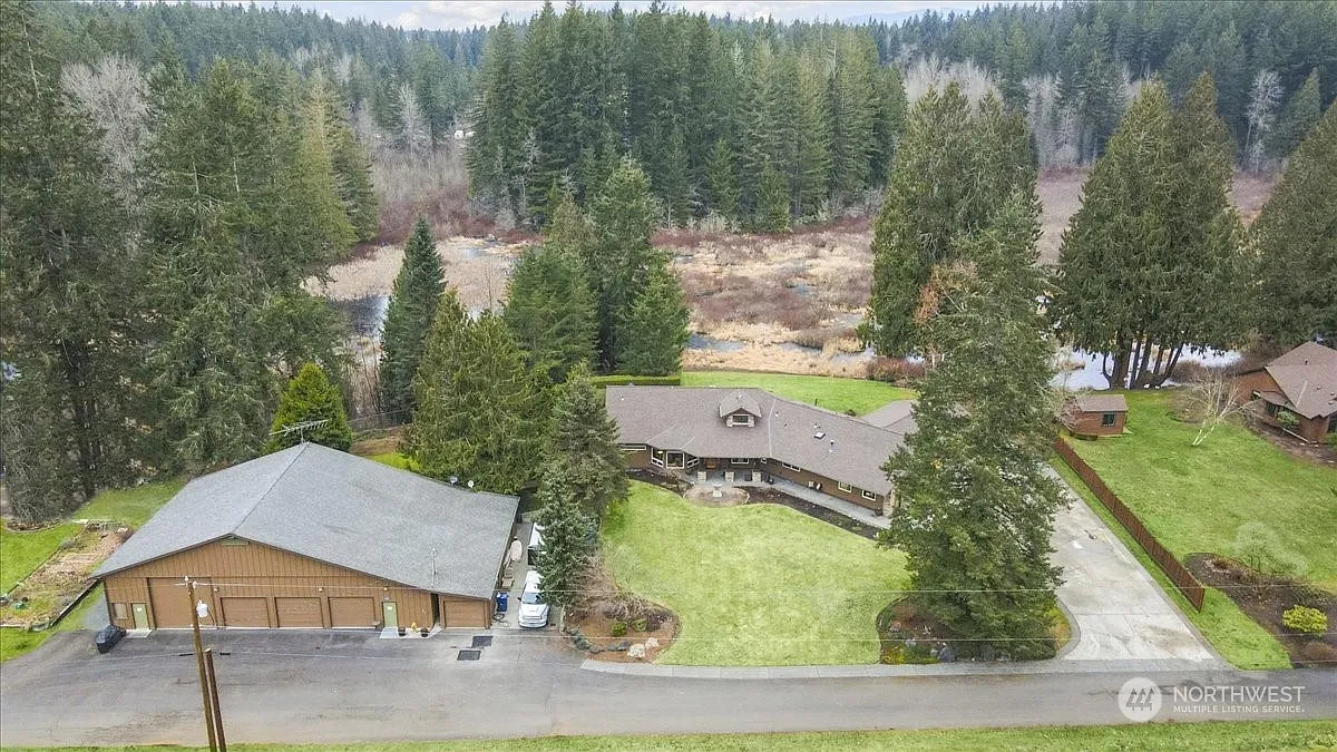 1211 N Machias Road photo 1