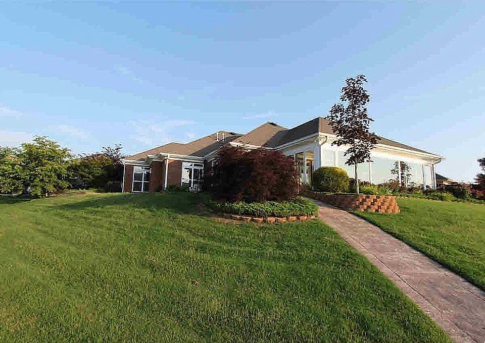 1st image of 3202 Peninsula Cir SE