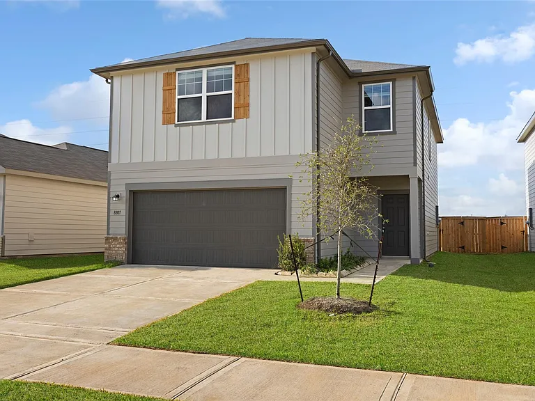 8807 Vacek Crossing Way — Photo 2