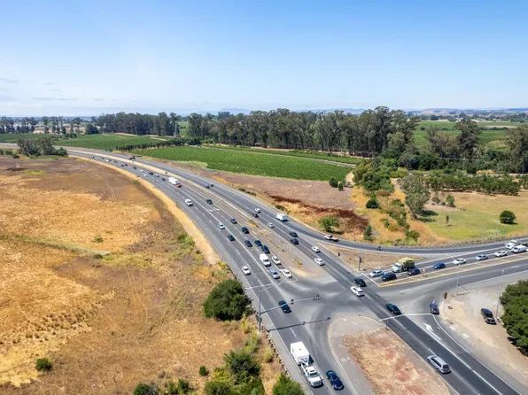 1000 - 1100 Stanly Lane, Napa, CA 94559