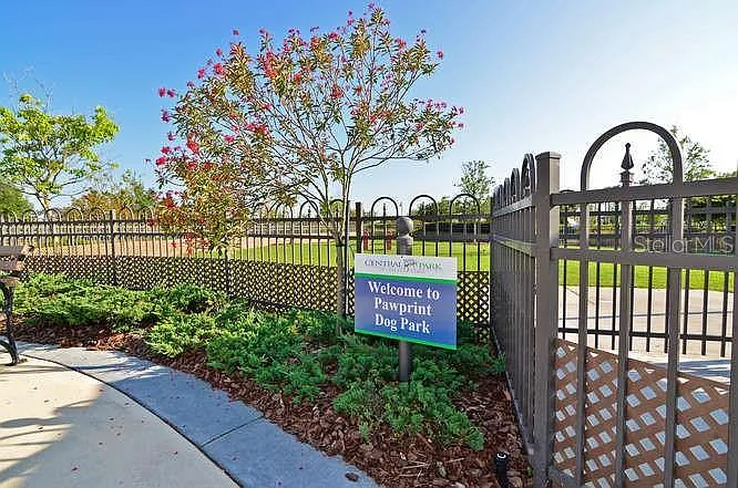 11790 Forest Park Cir — Photo 50