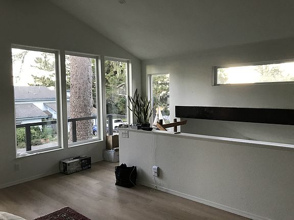 Master Bedroom/Loft towards stairway
