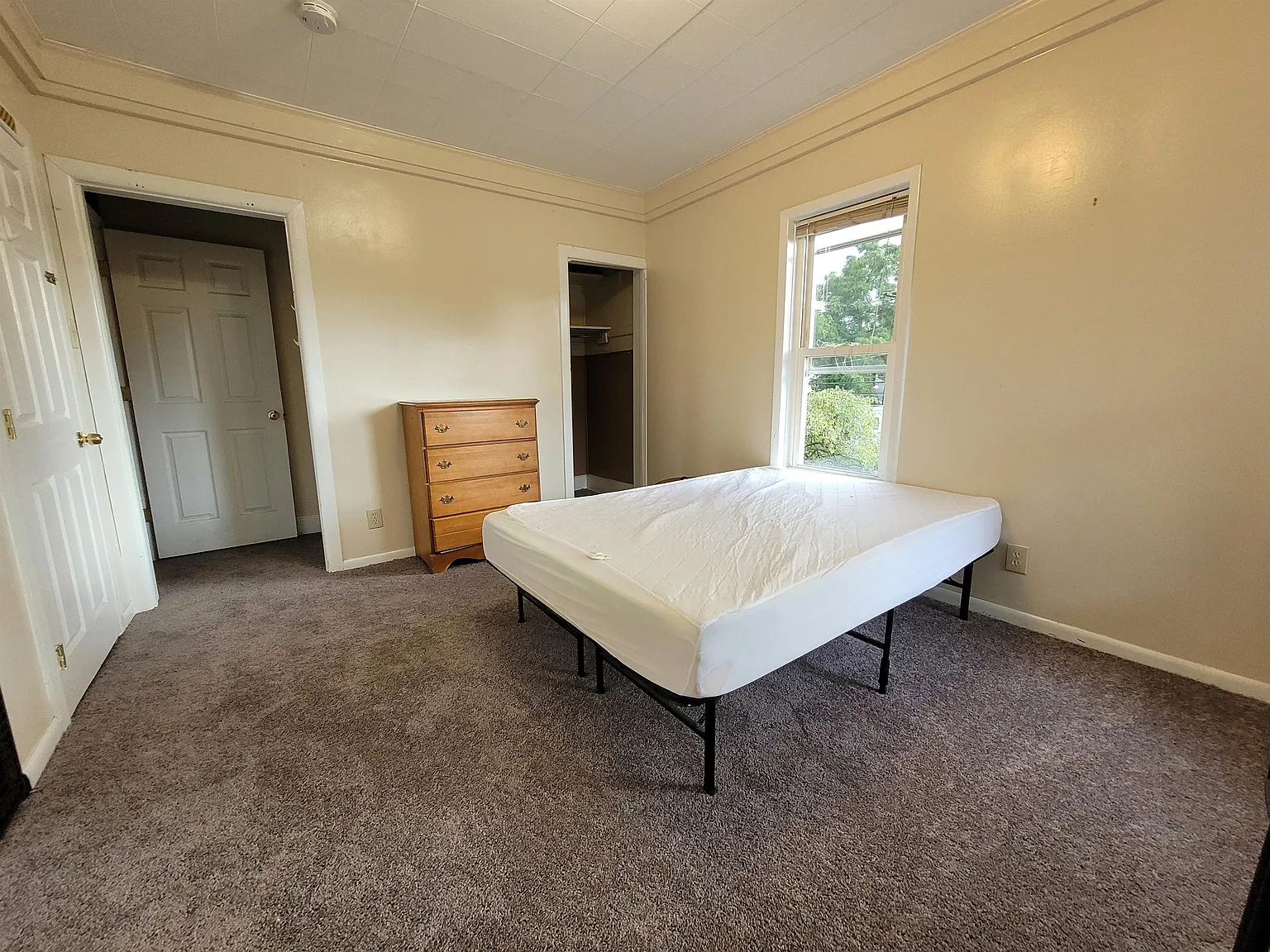 90 Conklin Avenue - 1 — Photo 2