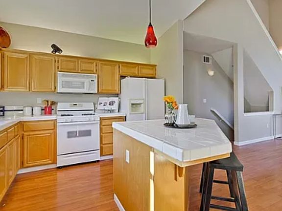 5th image of 1002 Niguel Ln