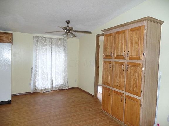 5th image of 70 Hiawatha Trl