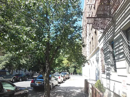 Rented by Citi Habitats | media 11