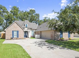 42204 Conifer Dr, Gonzales, LA 70737