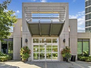 30 Harrison Garden Blvd #1801, Toronto, ON M2N 7A9