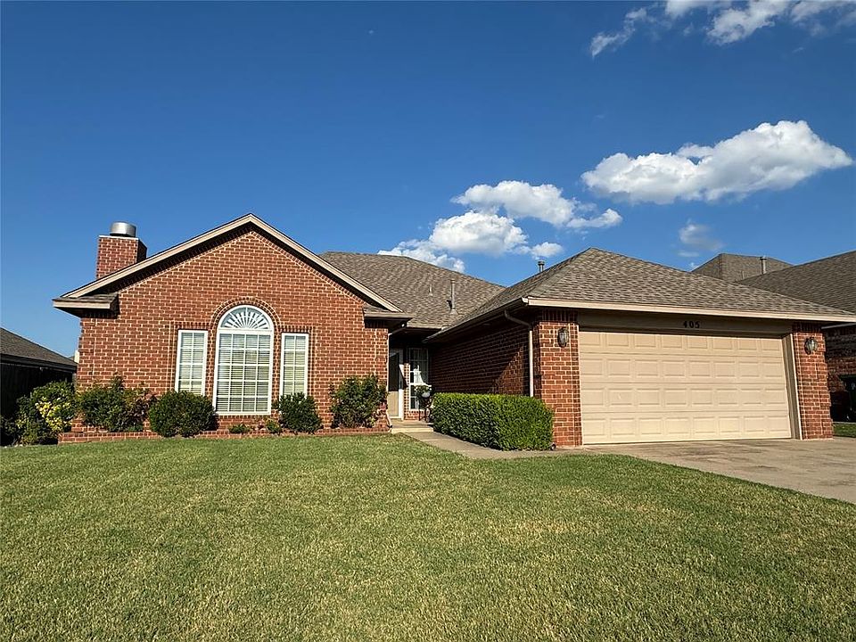 1st image of 405 Eastview Dr