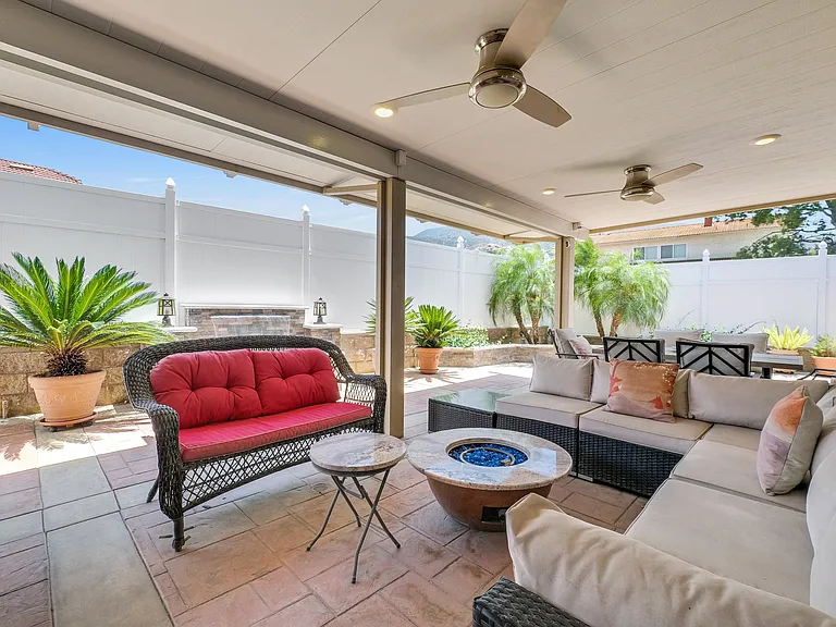 4608 Golden Ridge Dr — Photo 28
