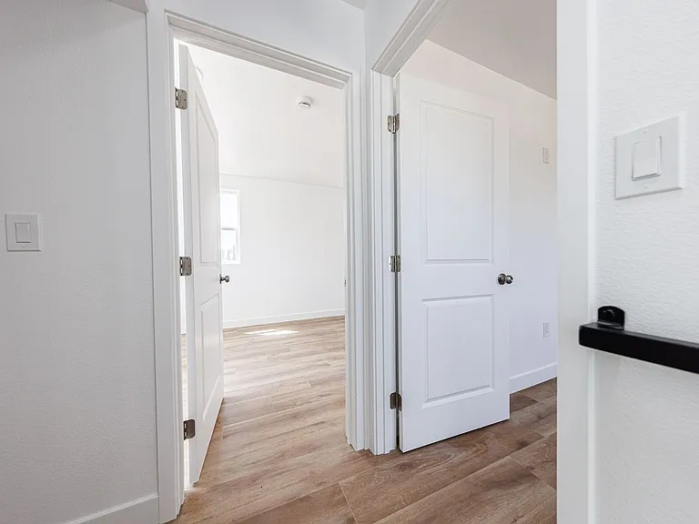 Huge 2, 3 & 4 Bed 2026 Townhomes — Photo 101