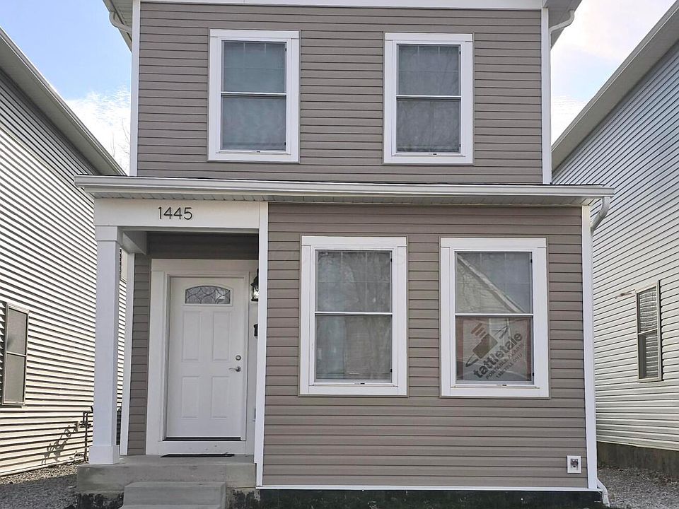 1st image of 1445 Oak St
