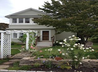 35 Concord St, Fairfield, CT 06824