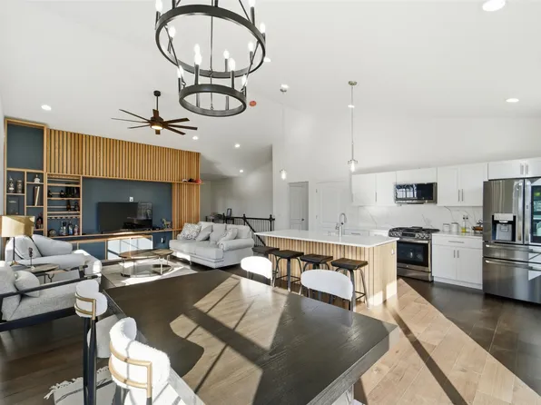 3359 McKinley Ave, Des Moines, IA 50321