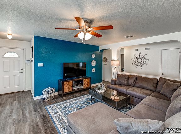 5th image of 6530 Kestrel Ln