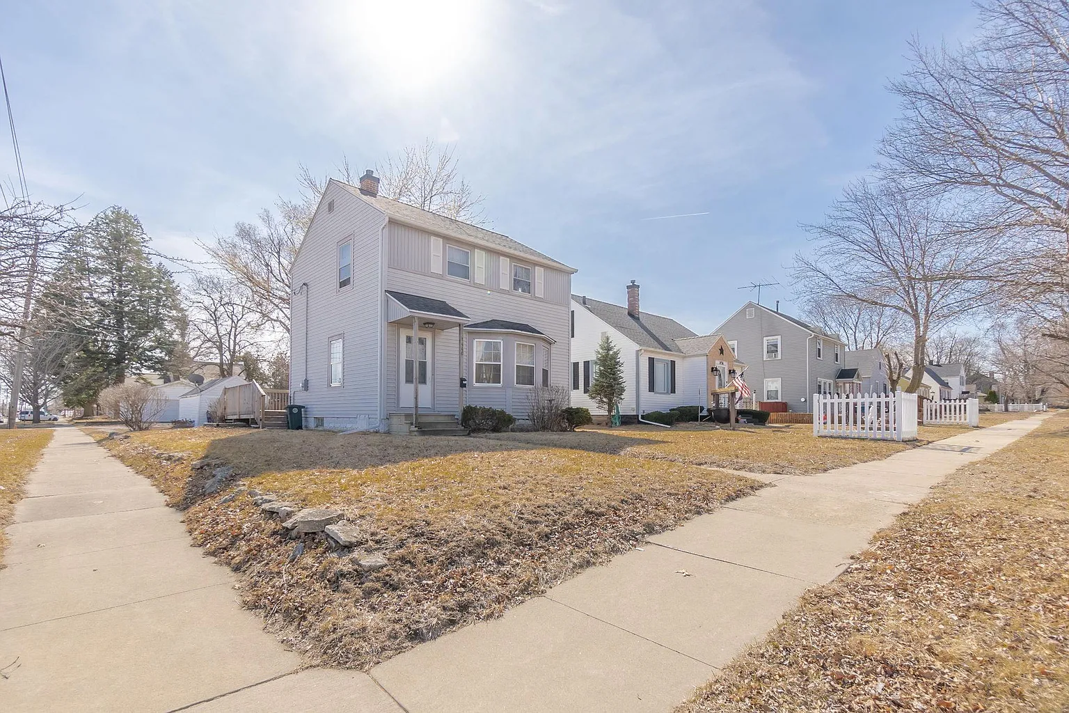 1440 Vine St photo 1
