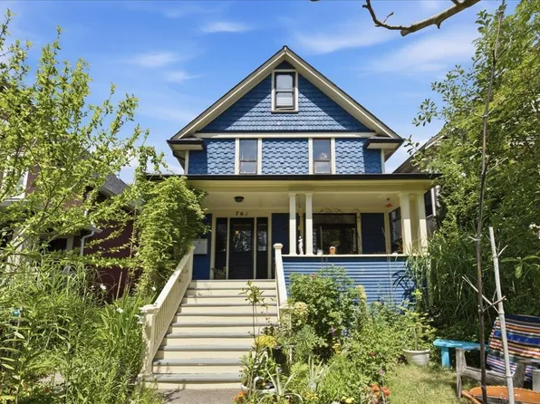 761 E 15th Ave, Vancouver, BC V5T 2R8