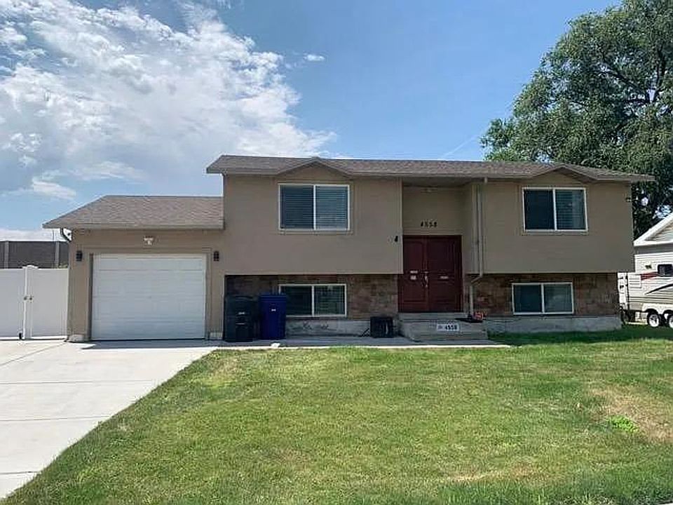1st image of 4558 S Edgeware Ln