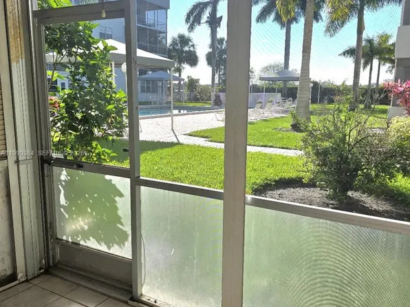 2998 E Sunrise Lakes Dr #111, Fort Lauderdale, FL 33322