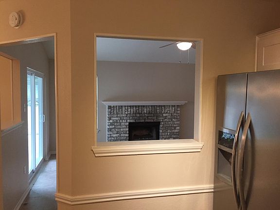 3rd image of 222 Appaloosa Dr