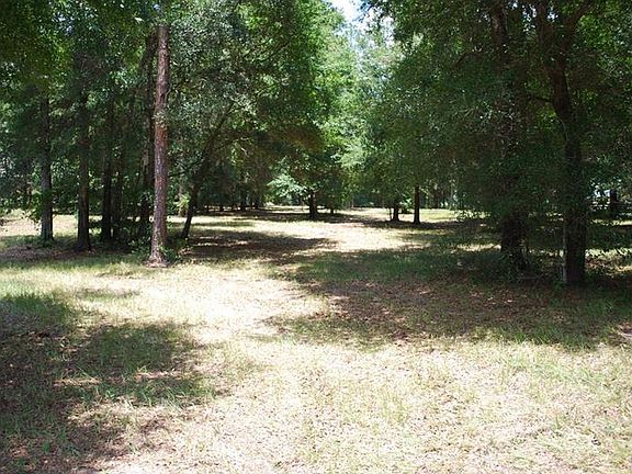 5th image of 39714 Woodgate Ln